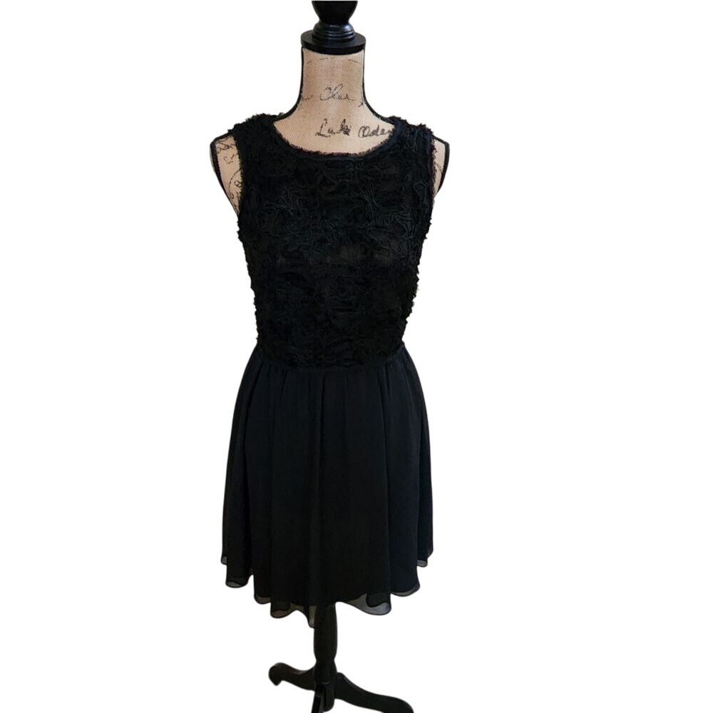 Max Studio black lace fit and flare midi dress size 2